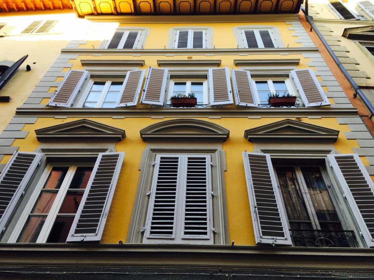 32 Nero - Florence Apartment San Niccolo ภายนอก รูปภาพ